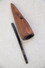 wood, and bird stem pipe from P. New Guinea