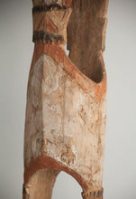 Omu Asmat Sculpture